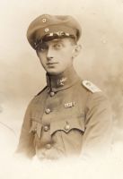 Oberleutnant Huszar Albert, in Freikorpsuniform 1919